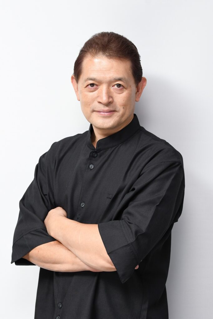 25年の経験と独自メソッドで、本来の自分を再発見。Milka（みるか）が提供する小顔矯正・整体・メンタルケアの総合施術で、輝く毎日を手に入れませんか？